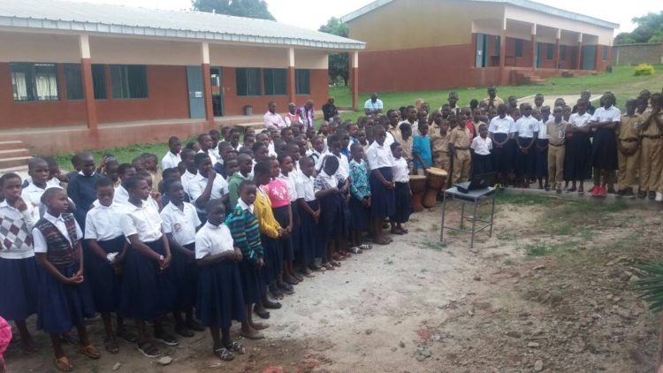 Potenciado el Derecho a la Educación Secundaria en Bouaké, Costa de Marfil