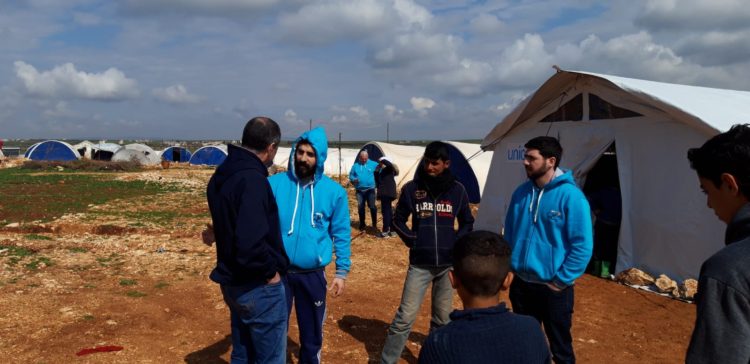 Visitamos un campo de personas refugiadas en Siria
