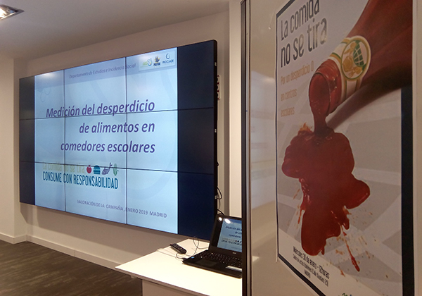 Por un desperdicio 0 en centros escolares